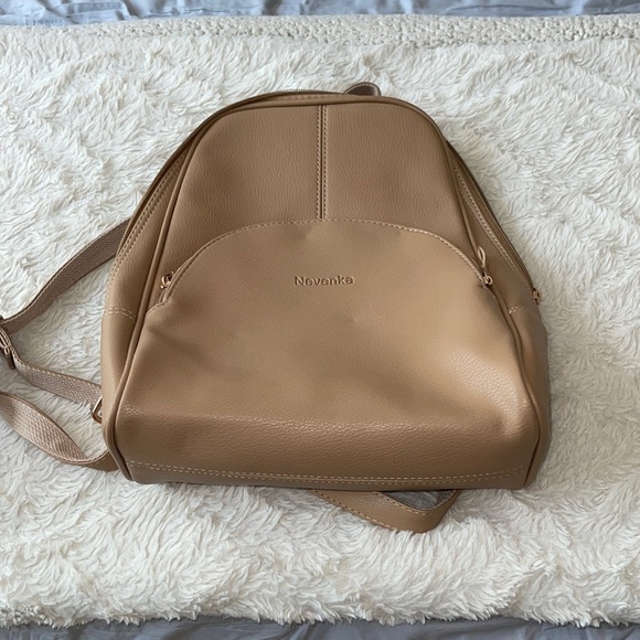 nevenka backpack